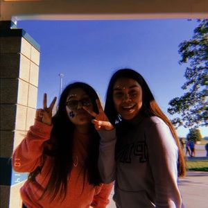 Meet your Posher, Lorena